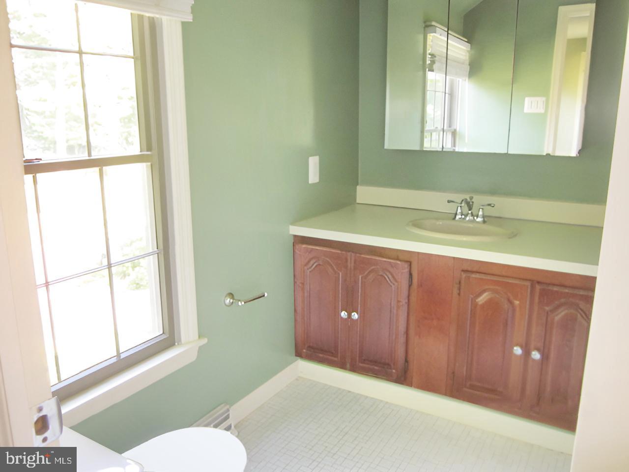 36 Delaware Rim Drive Yardley, PA 19067 - Photo 17 of 30