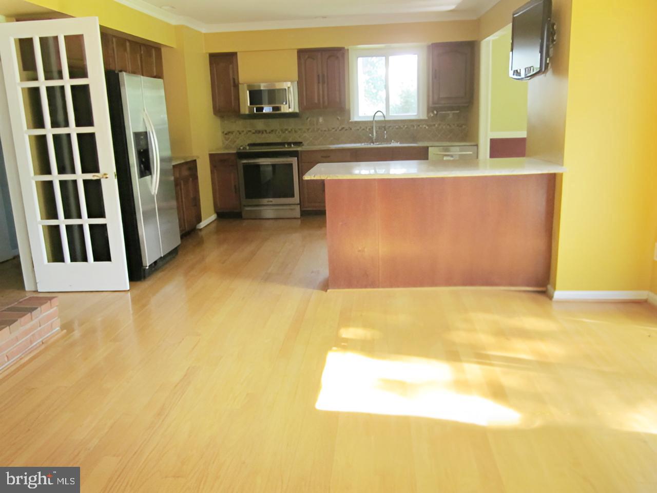 36 Delaware Rim Drive Yardley, PA 19067 - Photo 5 of 30