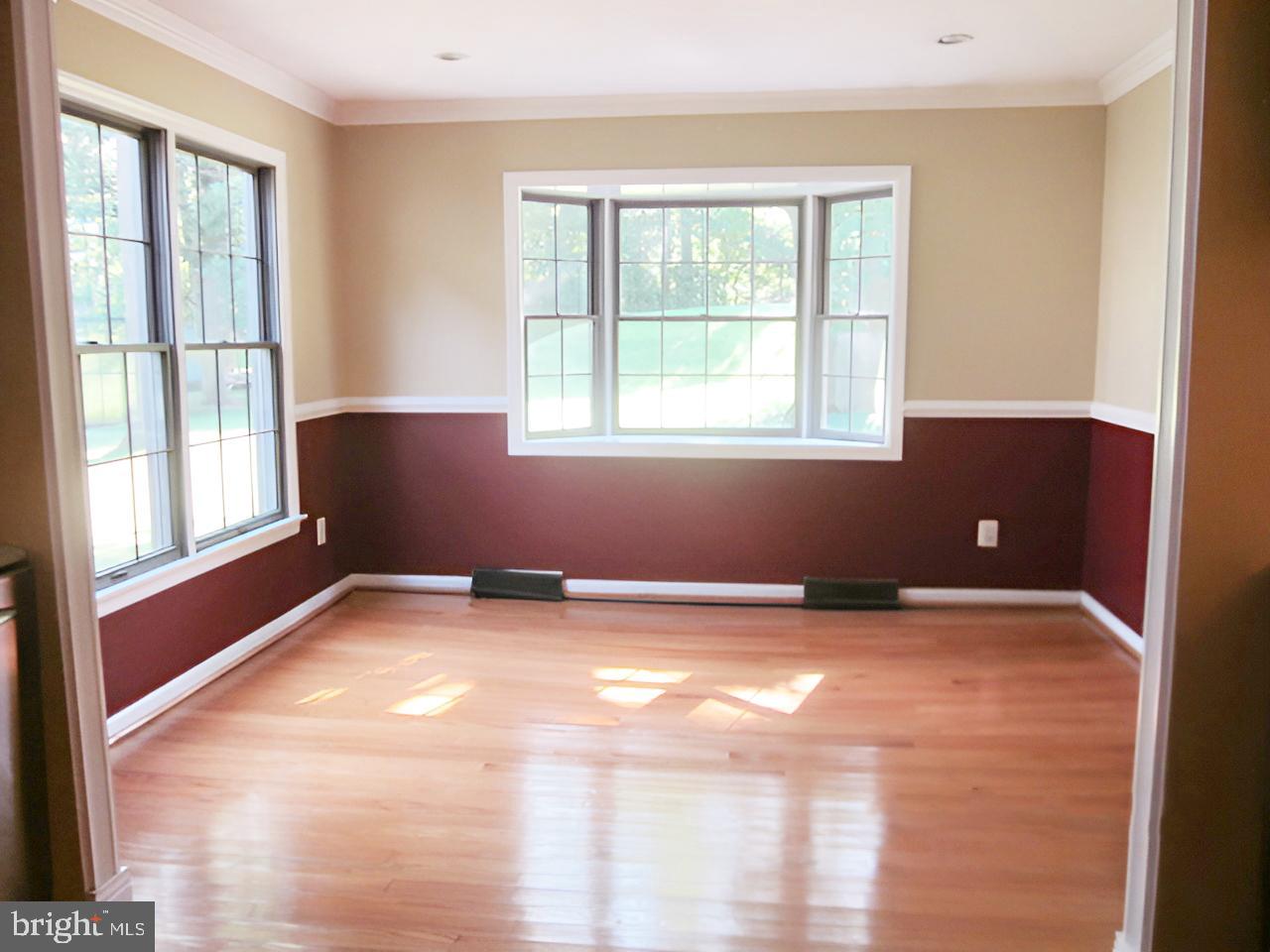 36 Delaware Rim Drive Yardley, PA 19067 - Photo 7 of 30