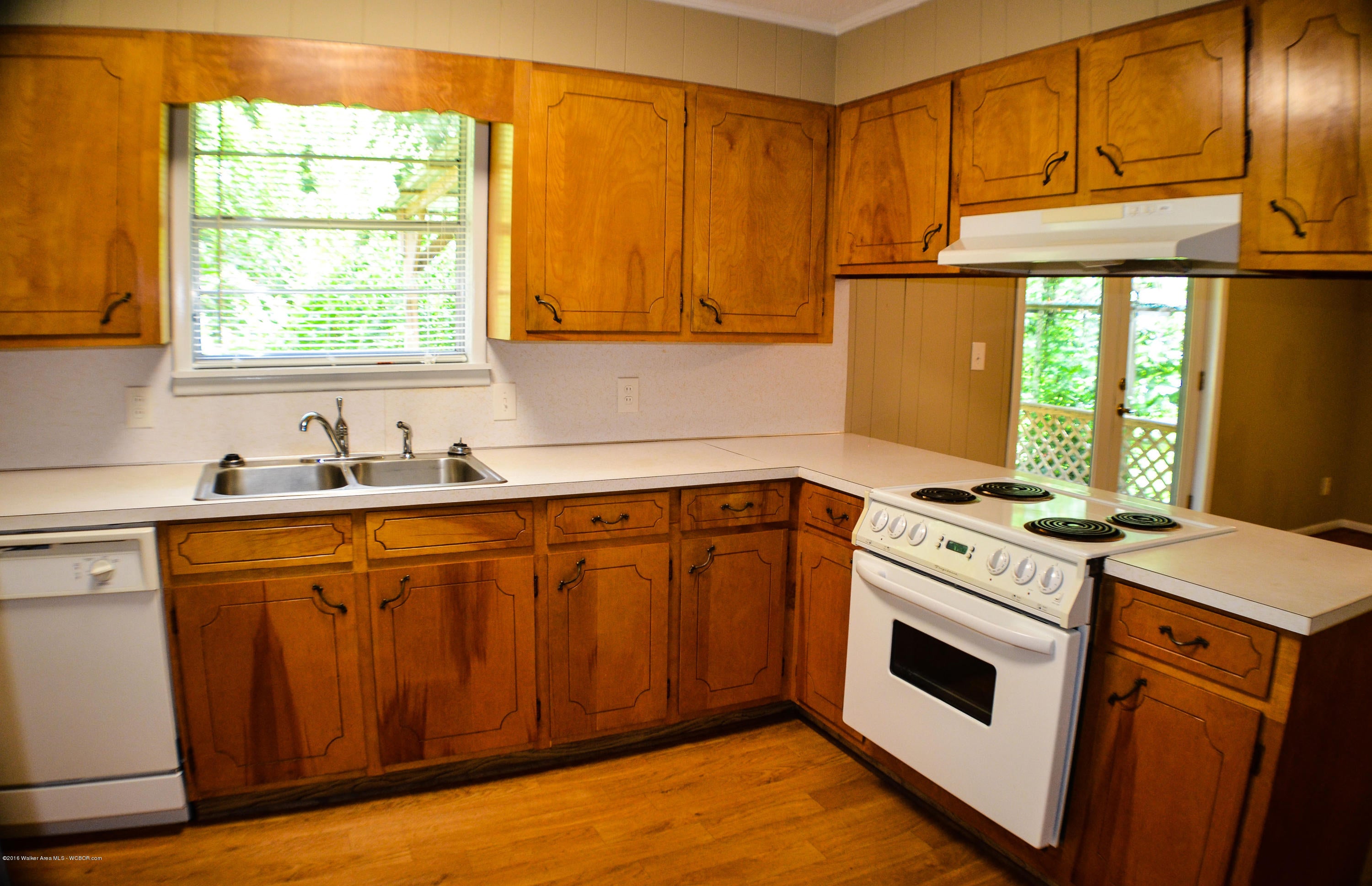 202 Deer Street Jasper, AL 35504 - Photo 7 of 15 Gallery Image 7