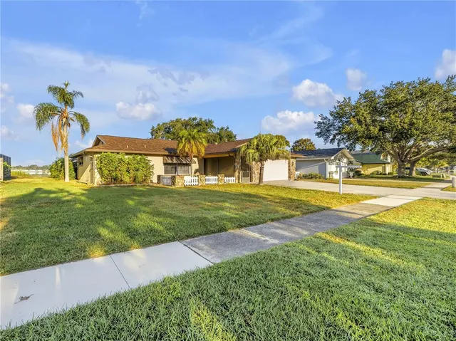 $799,900 | 11126 Harborside Drive, Largo, FL 33773