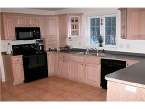 169 Londonderry Road Windham, NH 03087 - Photo 6 of 9