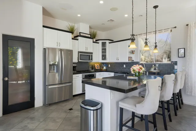 $725,000 | 12537 Spruce Street, Desert Hot Springs, CA 92240