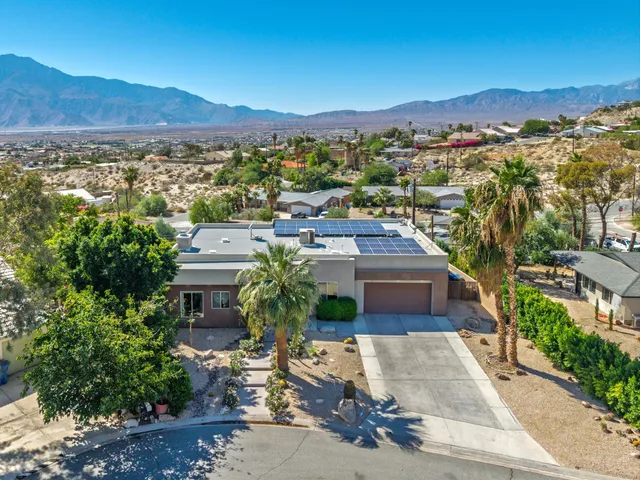 $725,000 | 12537 Spruce Street, Desert Hot Springs, CA 92240