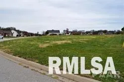 $45,000 | Lot #26 North Ashton Parkway, Chillicothe, IL 61523
