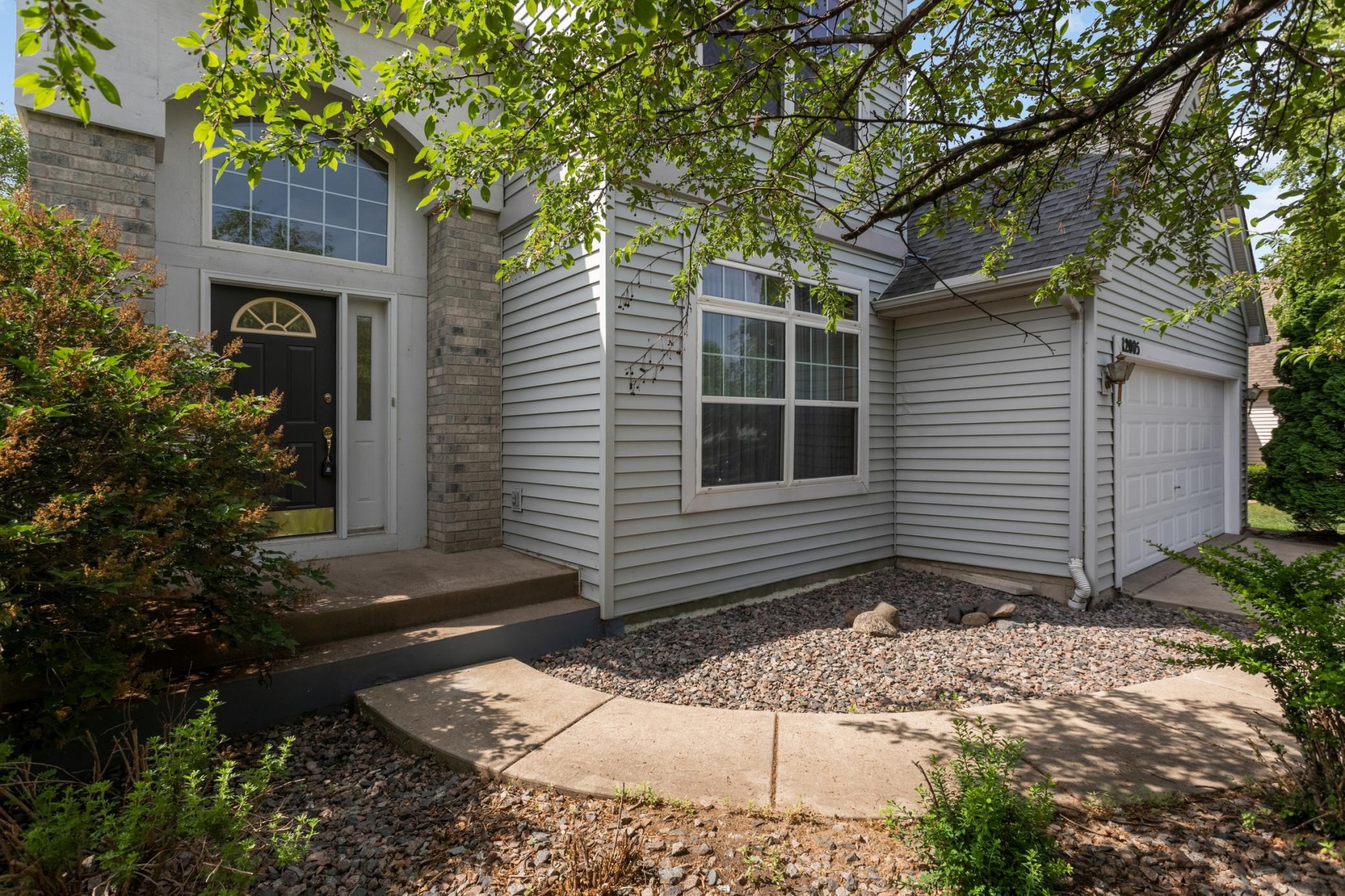 12005 86th Avenue North Maple Grove, MN 55369 - Photo 2 of 25
