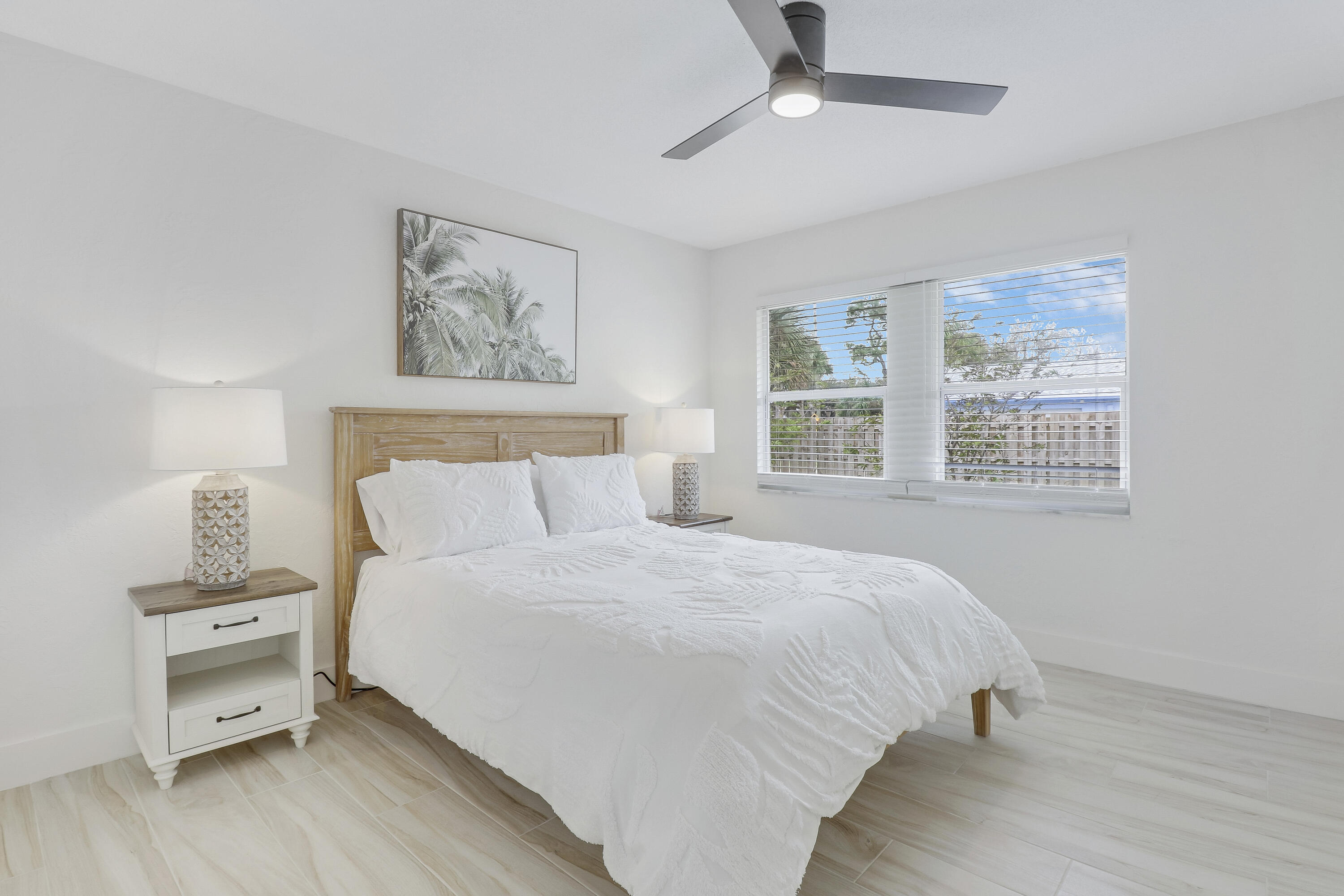 9 West Riverside Drive Jupiter, FL 33469 - Photo 22 of 39 House2-7
