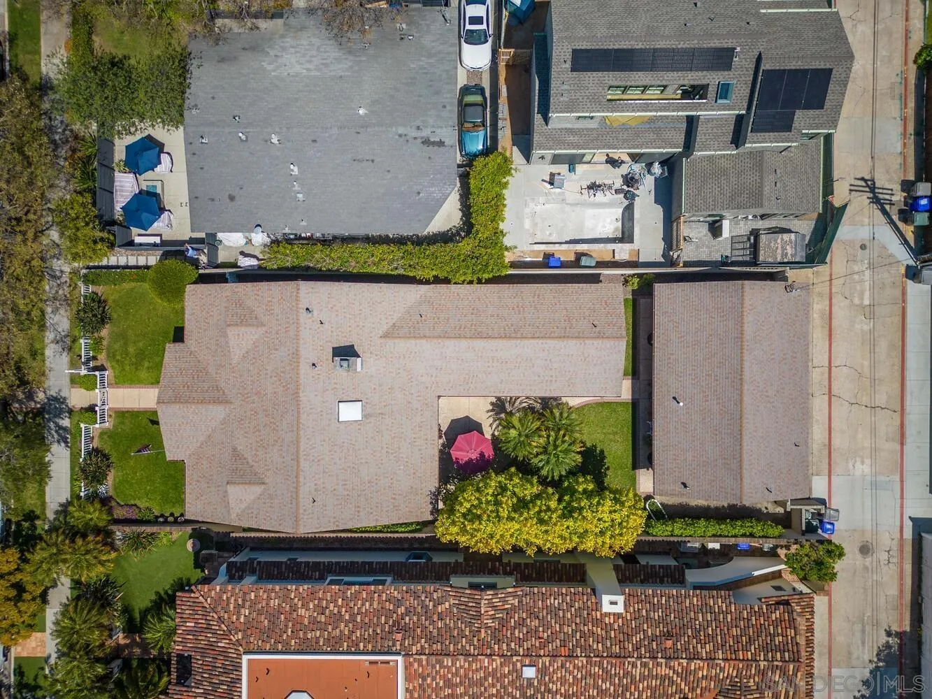 911 B Avenue Coronado, CA 92118 - Photo 44 of 45 an aerial view of residential houses with outdoor space
