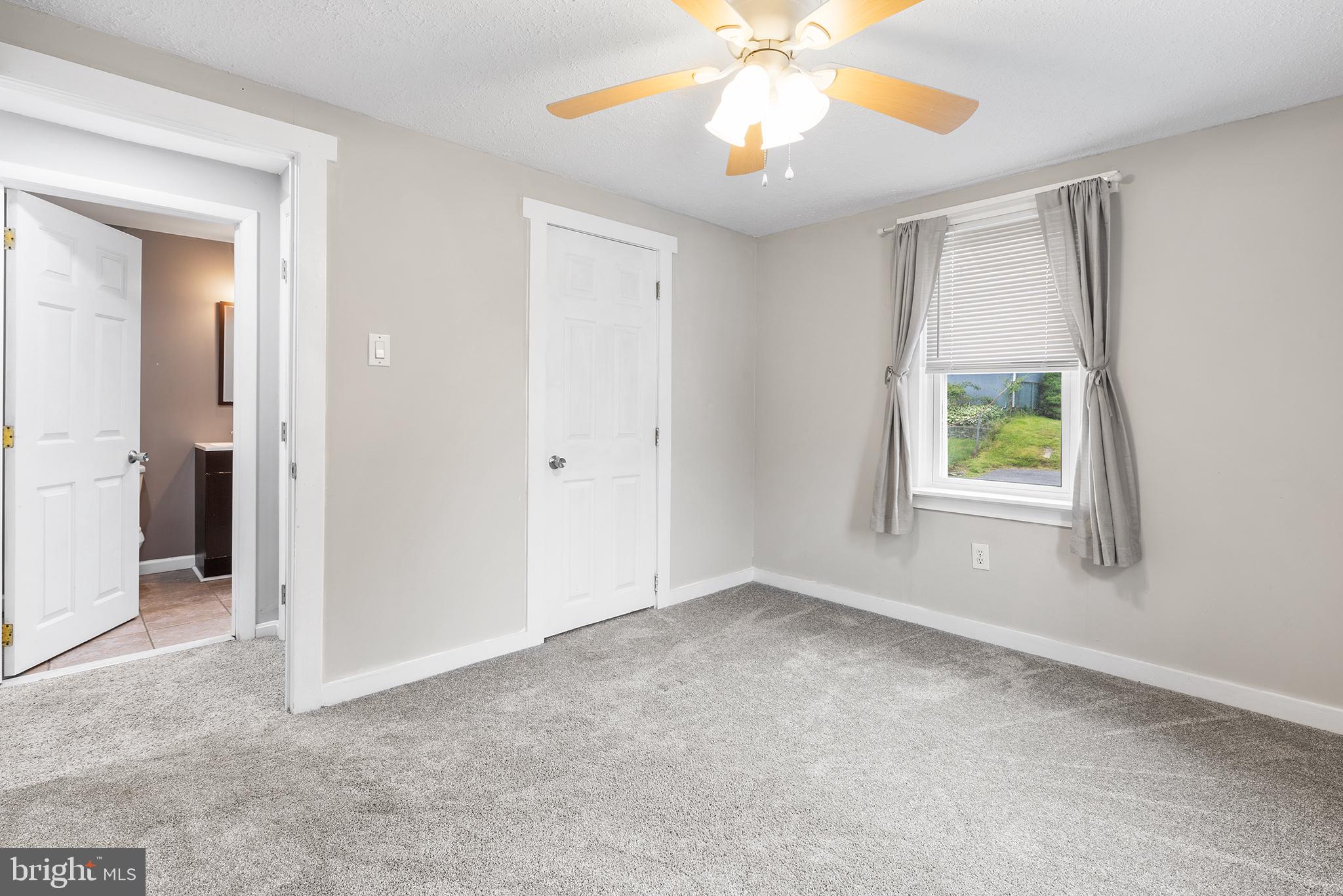 23 New Road Aston, PA 19014 - Photo 17 of 37