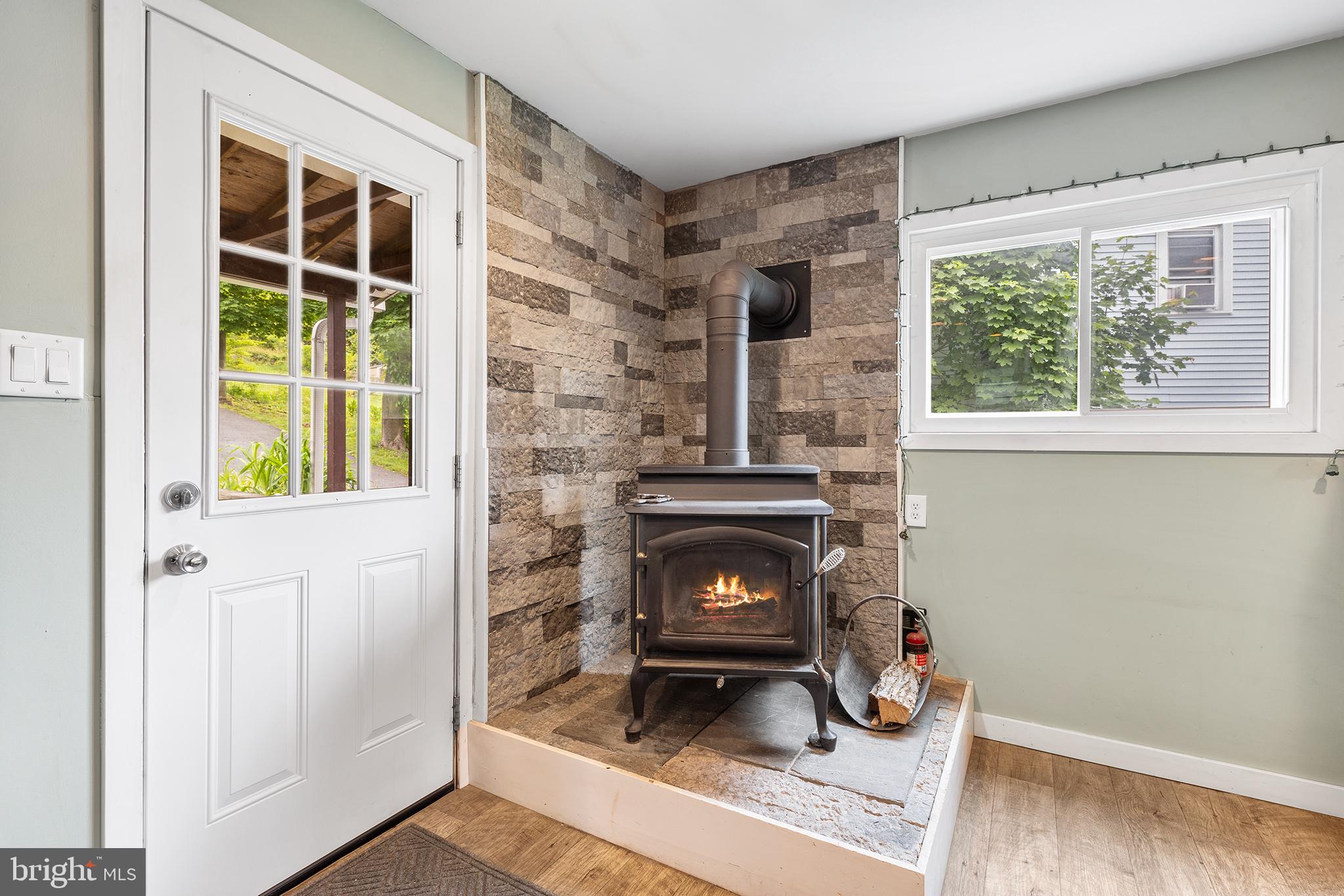 23 New Road Aston, PA 19014 - Photo 5 of 37 Wood Stove