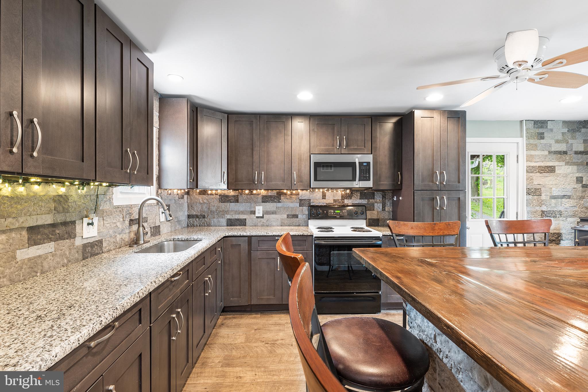 23 New Road Aston, PA 19014 - Photo 8 of 37