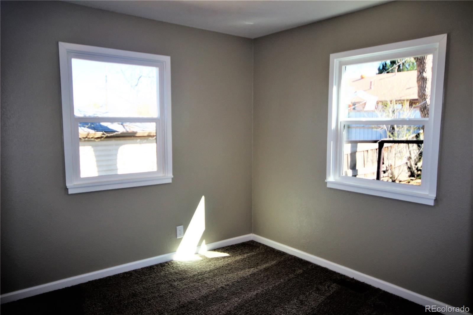 1740 Ruth Drive Thornton, CO 80229 - Photo 8 of 13 Gallery Image 8