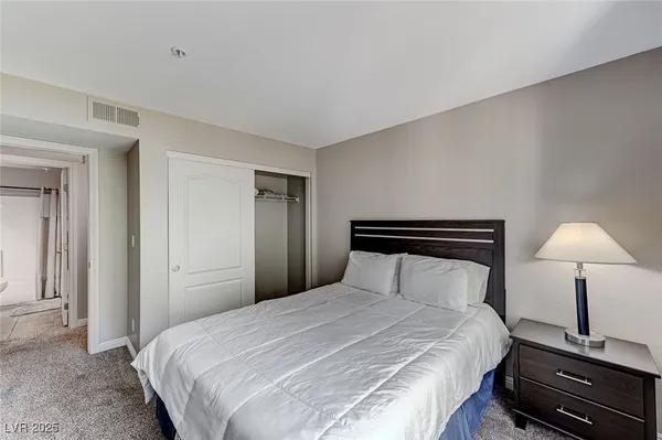 $2,600 | Undisclosed Address, Las Vegas, NV 89128