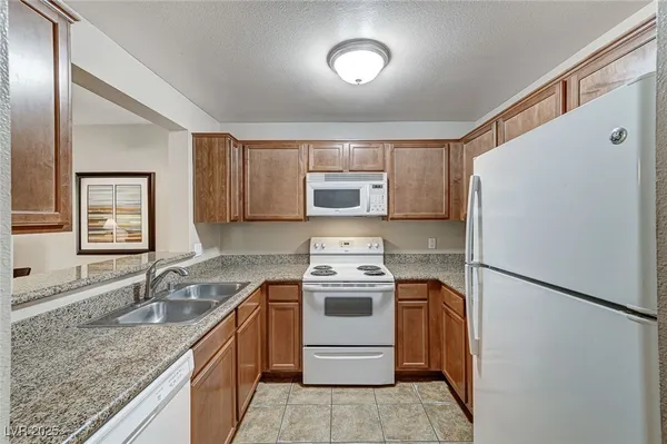 $2,600 | Undisclosed Address, Las Vegas, NV 89128