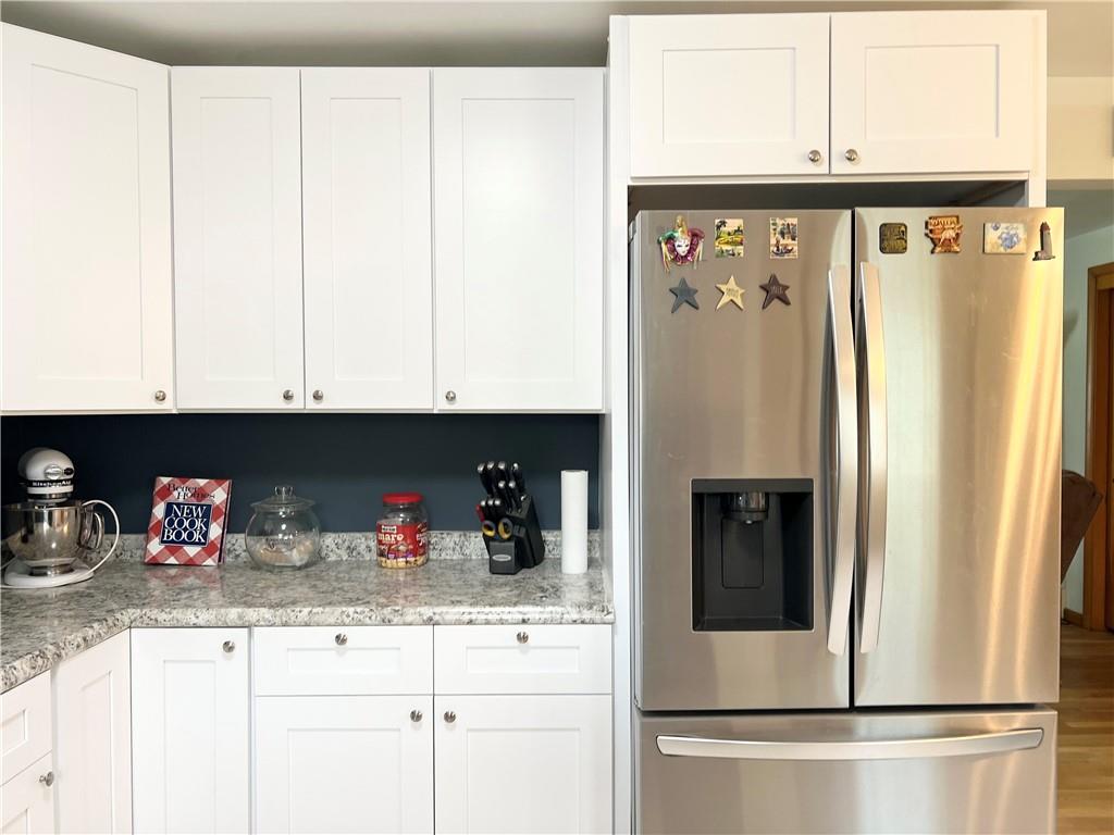 105 Owens View Avenue Apollo, PA 15613 - Photo 12 of 32 Sleek stainless-steel refrigerator.
