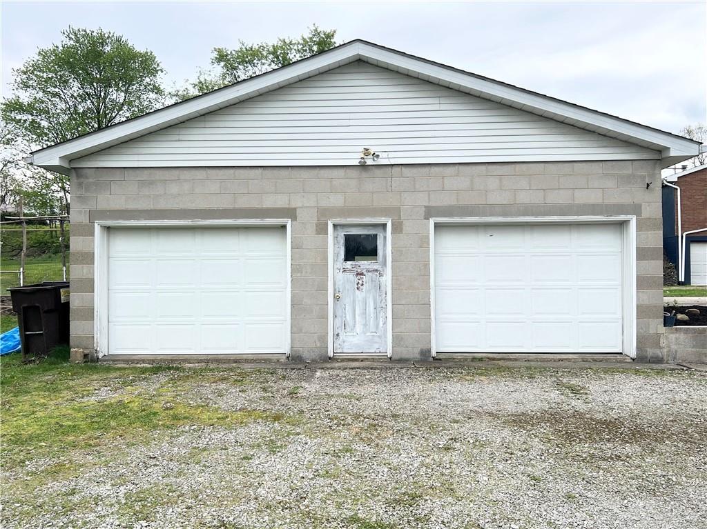 105 Owens View Avenue Apollo, PA 15613 - Photo 25 of 32 Sizeable 2 detached garage.