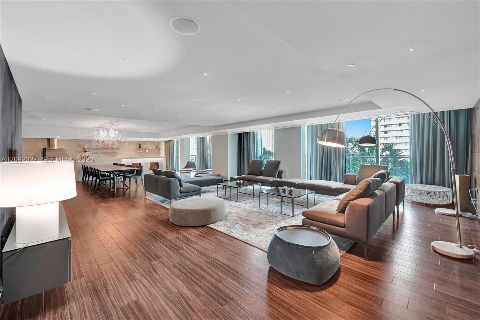 88 Southwest 7th Street, Unit 910 Miami, FL 33130 - Photo 35 of 55 Gallery Image 35