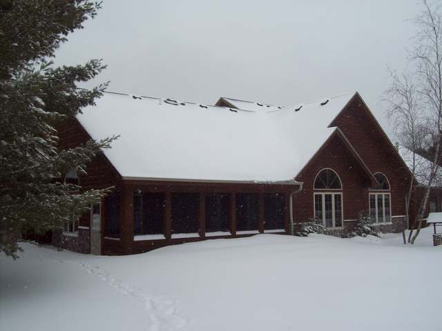 10017 Ridgewood Drive, Unit 9 Minocqua, WI 54548 - Photo 1 of 14 Gallery Image 1