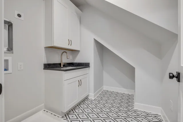 $12,000 | 2704 Westwood Avenue, Nashville, TN 37212