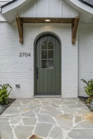 $12,000 | 2704 Westwood Avenue, Nashville, TN 37212