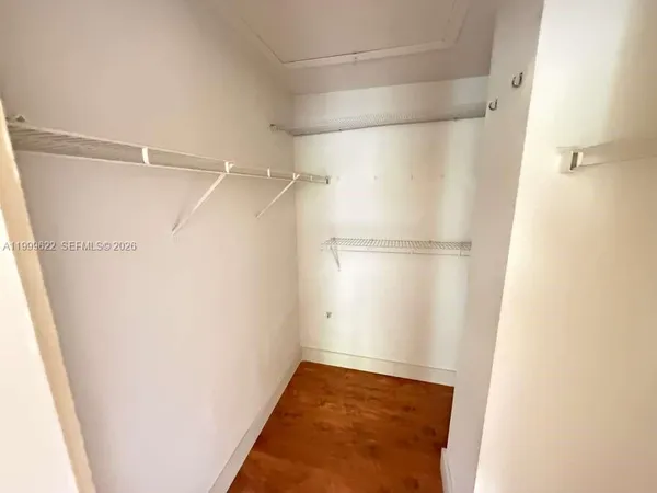 $2,800 | 6990 Northwest 177th Street, Unit J100, Hialeah, FL 33015