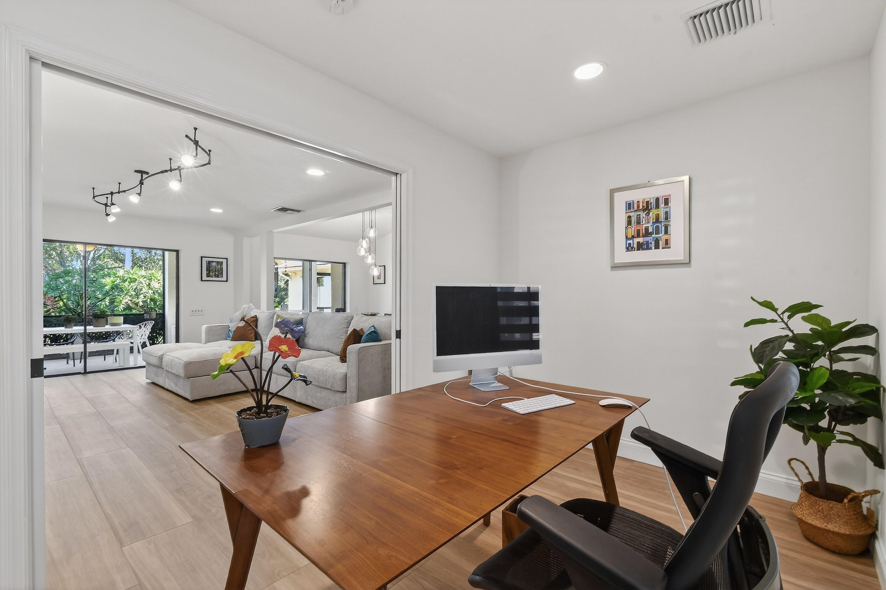 6701 Winding Lake Drive Jupiter, FL 33458 - Photo 19 of 57 6701WindingLakeDr(38)