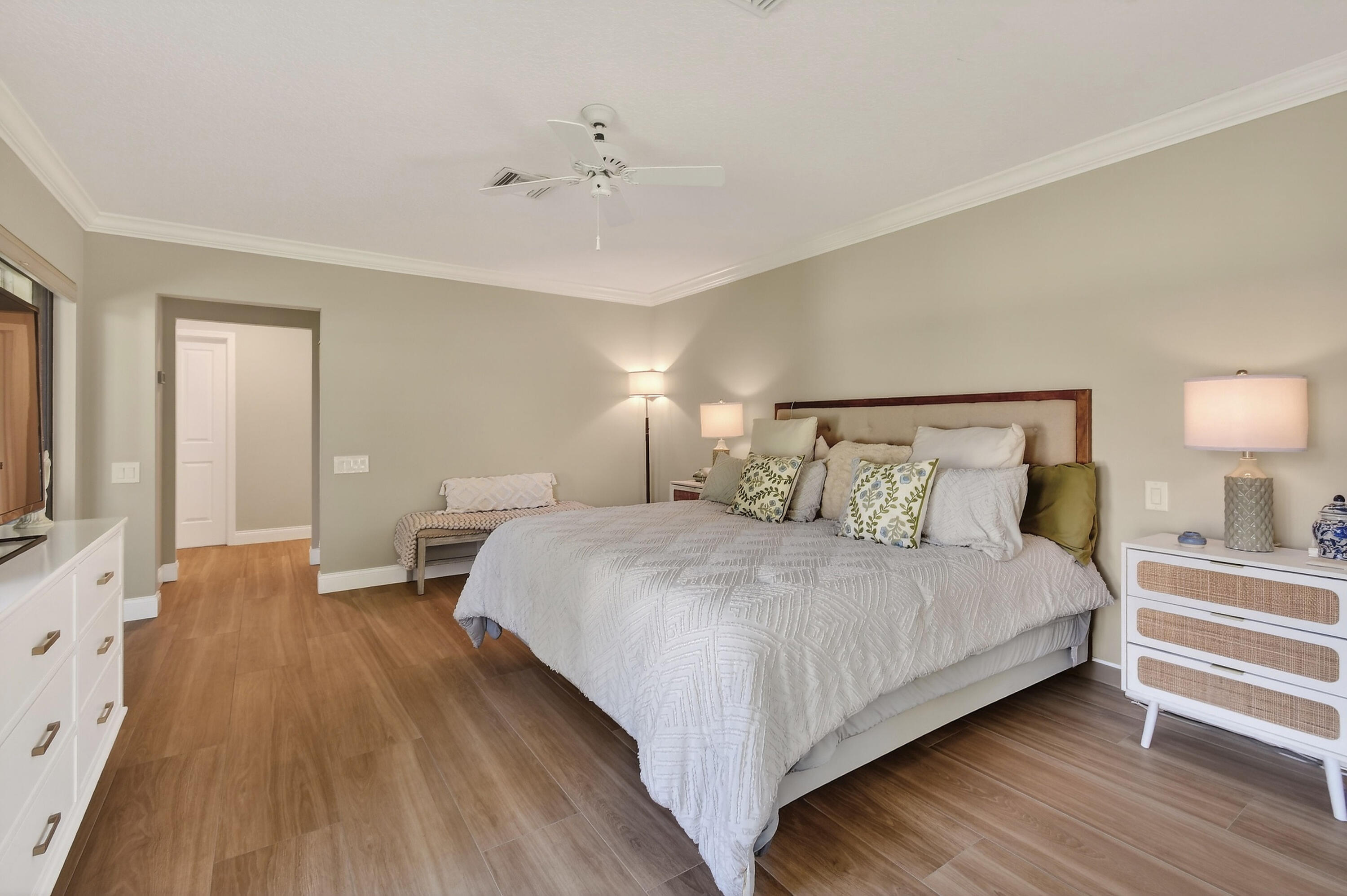 6701 Winding Lake Drive Jupiter, FL 33458 - Photo 27 of 57 6701WindingLakeDr(42)