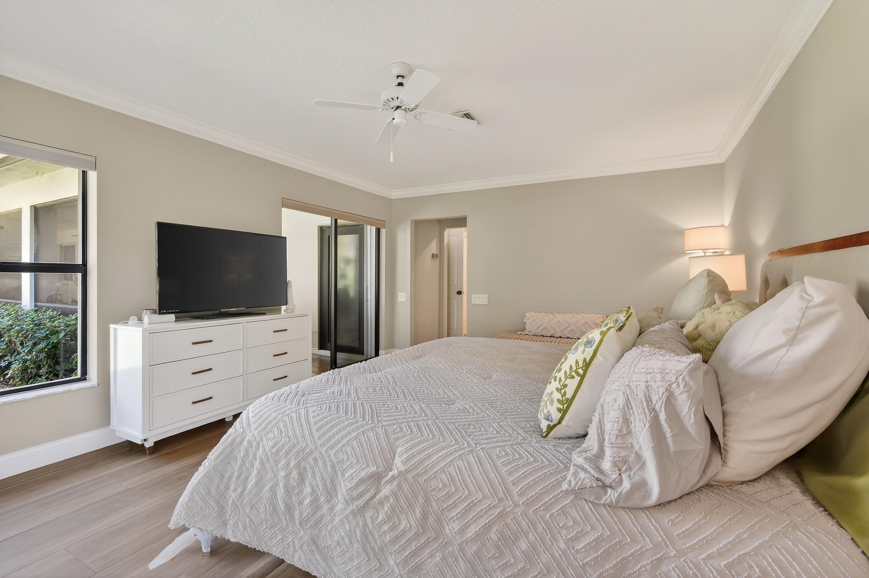 6701 Winding Lake Drive Jupiter, FL 33458 - Photo 29 of 57 6701WindingLakeDr(41)