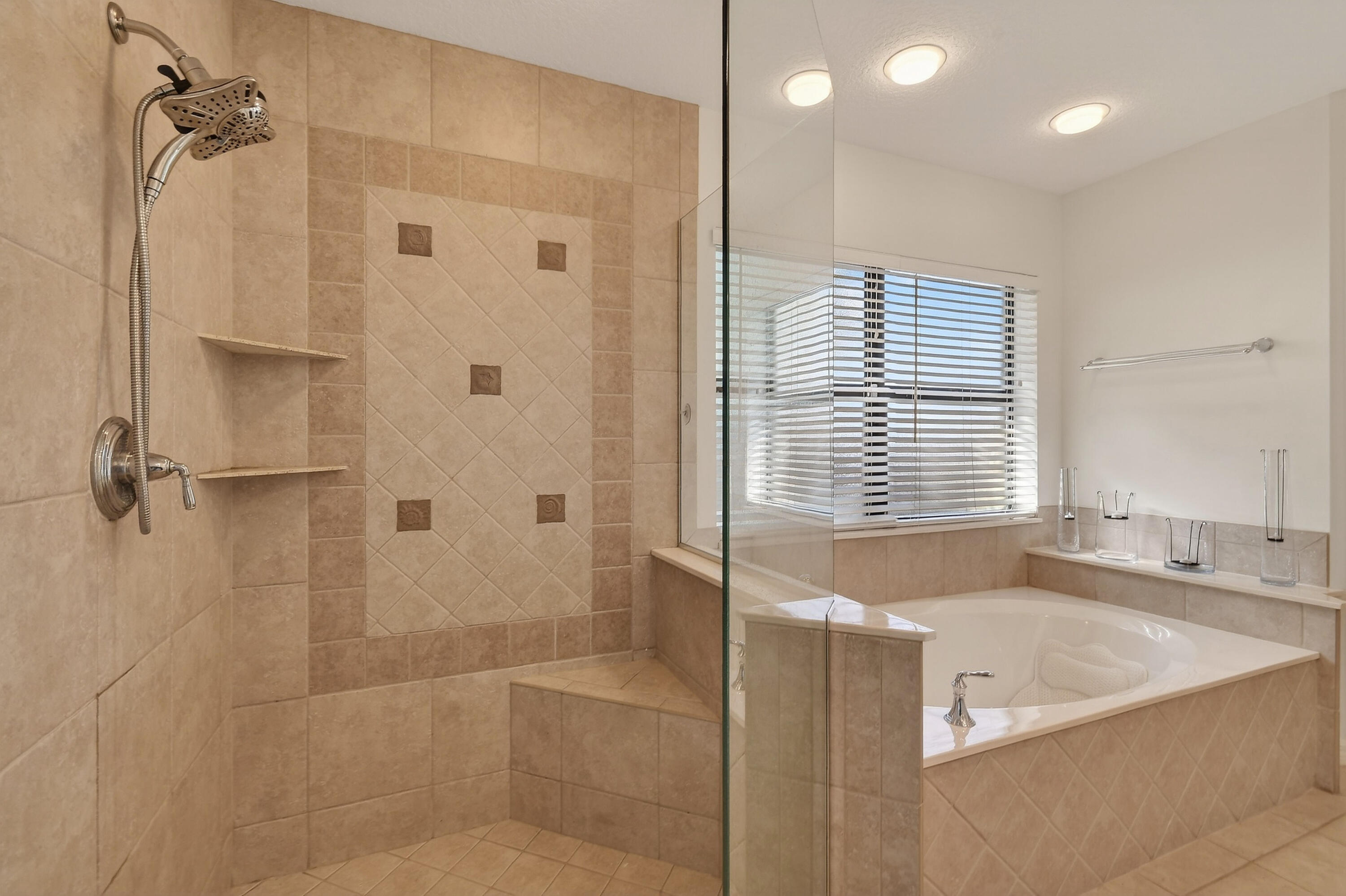 6701 Winding Lake Drive Jupiter, FL 33458 - Photo 32 of 57 6701WindingLakeDr(48)