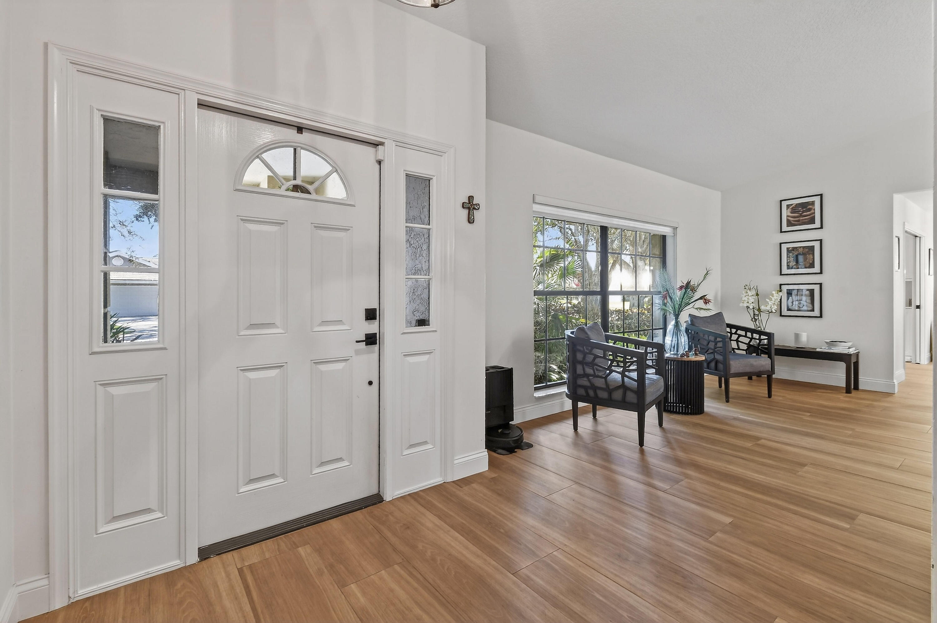 6701 Winding Lake Drive Jupiter, FL 33458 - Photo 6 of 57 6701WindingLakeDr(8)