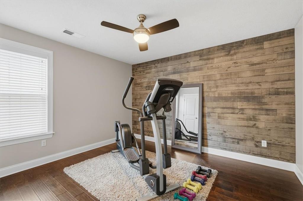 147 Seneca Place Mars, PA 16046 - Photo 27 of 44 a view of a room with gym equipment