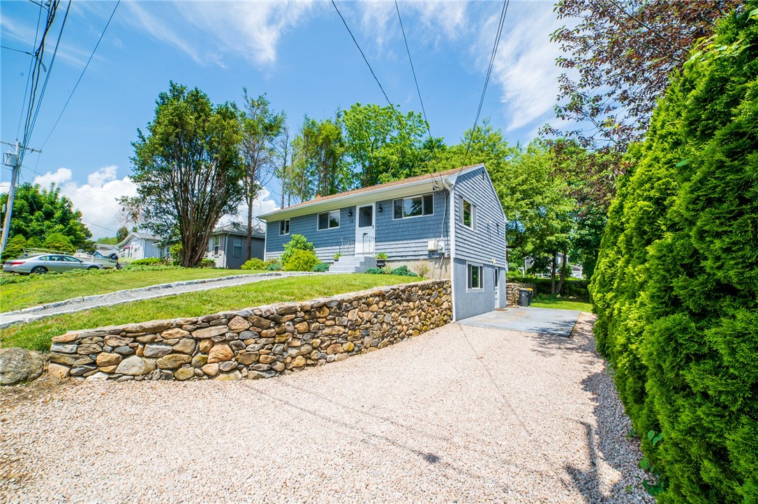 46 King Philip Road Narragansett, RI 02882 - Photo 1 of 35 Gallery Image 1