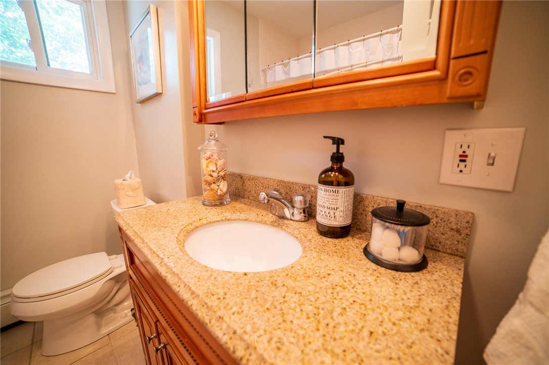 46 King Philip Road Narragansett, RI 02882 - Photo 21 of 35 Gallery Image 21