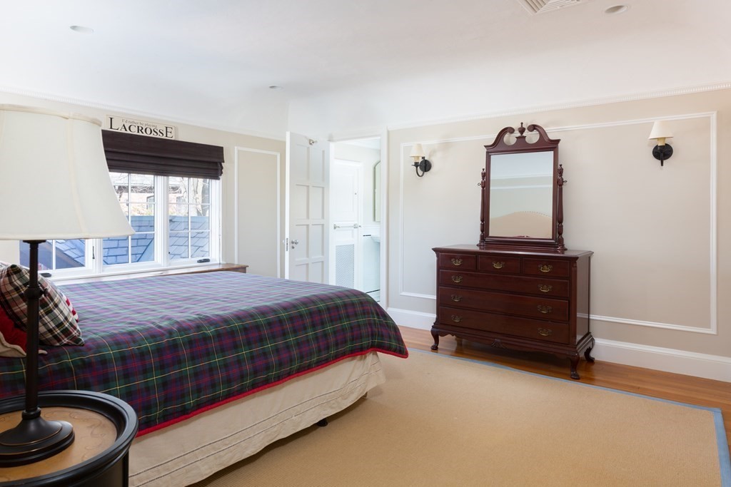 1445 Commonwealth Avenue Newton, MA 02465 - Photo 13 of 28