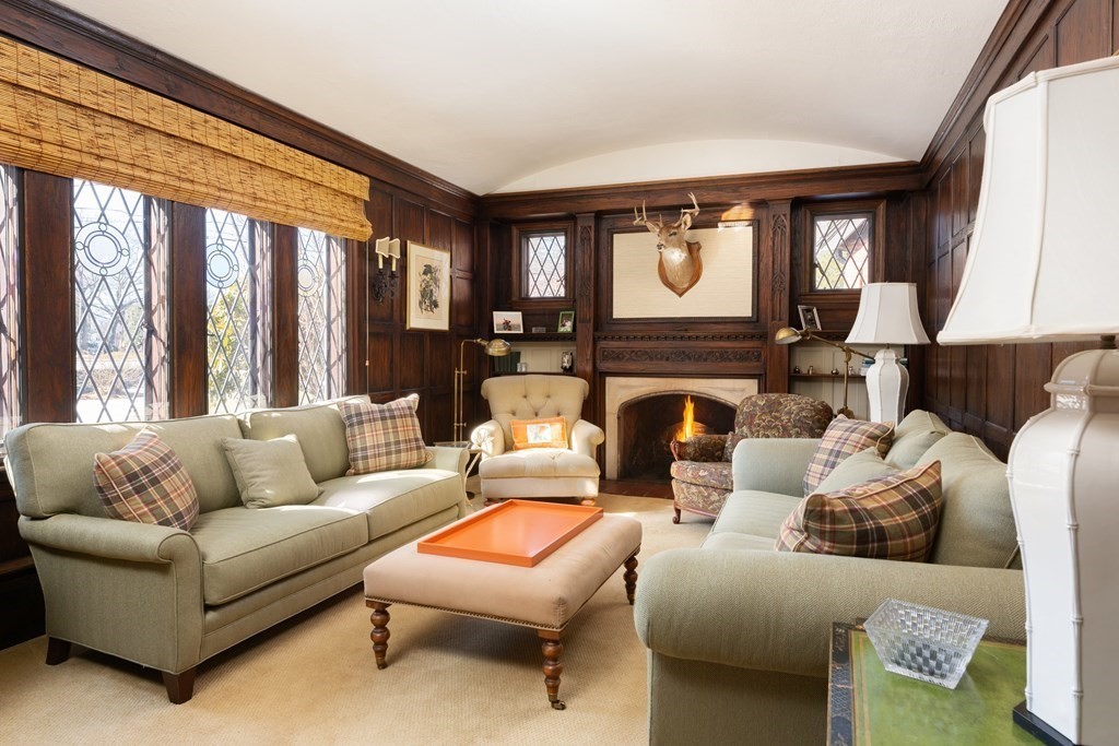 1445 Commonwealth Avenue Newton, MA 02465 - Photo 8 of 28