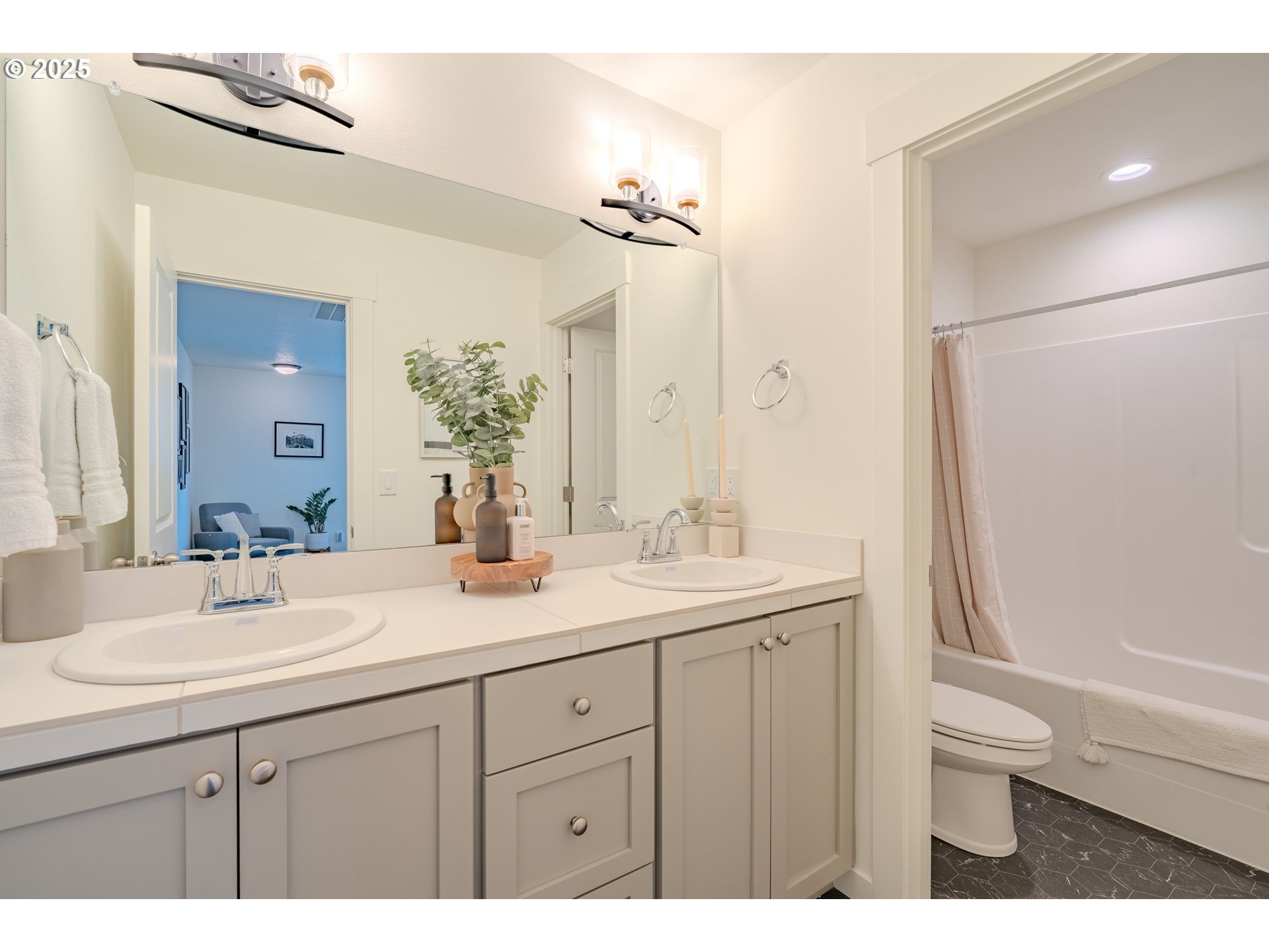 7013 North Madison Circle Ridgefield, WA 98642 - Photo 23 of 48