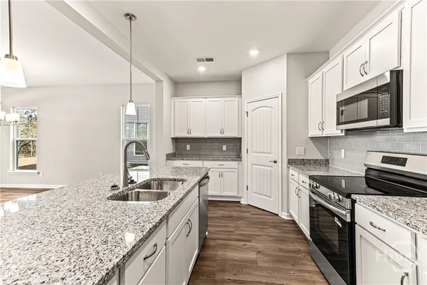 $390,248 | 198 Brookline Drive, Savannah, GA 31407