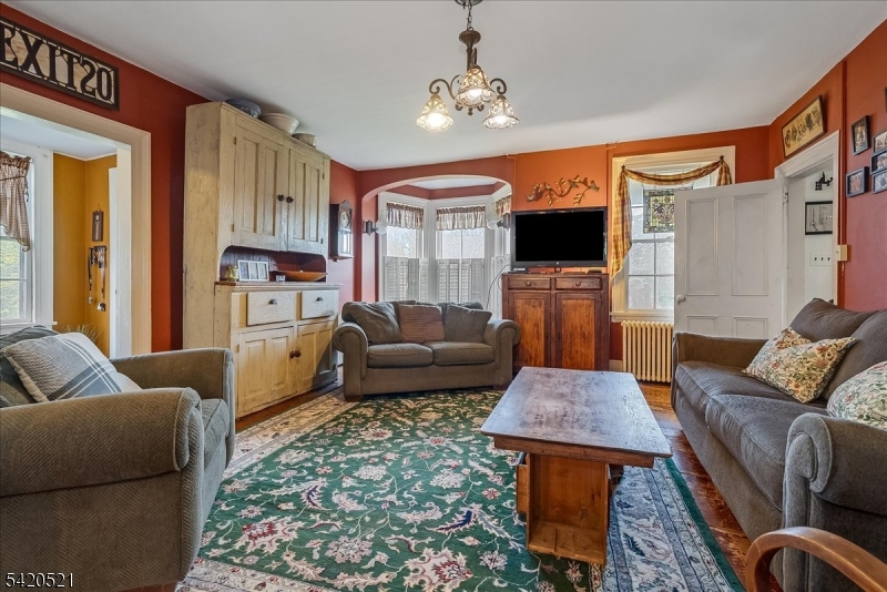 195 Allamuchy Road Andover, NJ 07821 - Photo 8 of 36