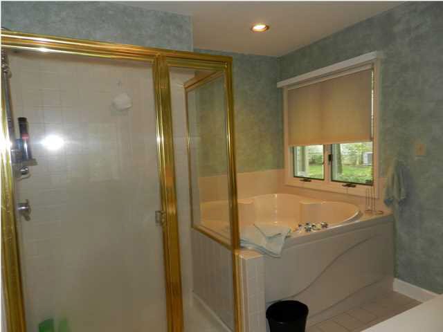 1334 Timberlake Road Evansville, IN 47710 - Photo 8 of 20 Gallery Image 8