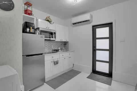 $680,000 | 469 Northwest 38th Avenue, Deerfield Beach, FL 33442