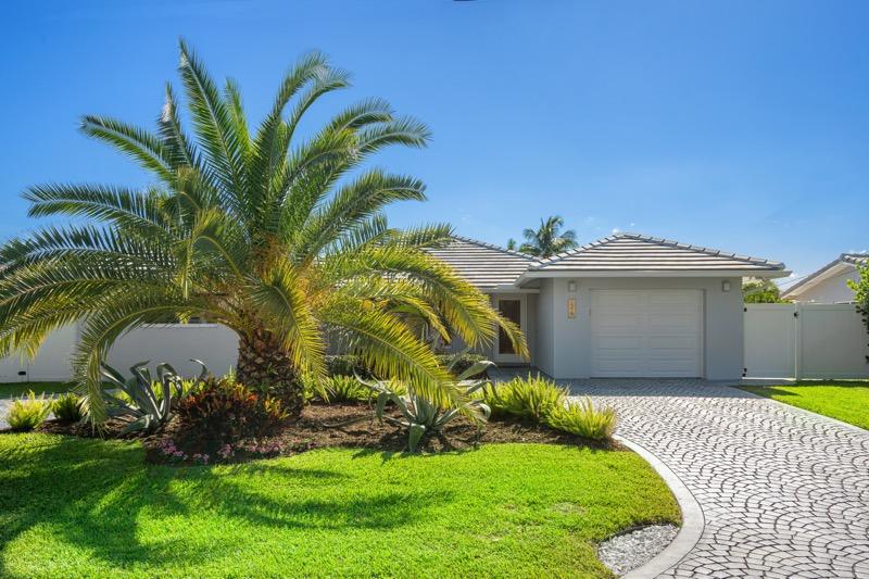 1319 Southwest 5th Avenue Boca Raton, FL 33432 - Photo 2 of 40 003-1319SWFifthAve-BocaRaton-FL-full