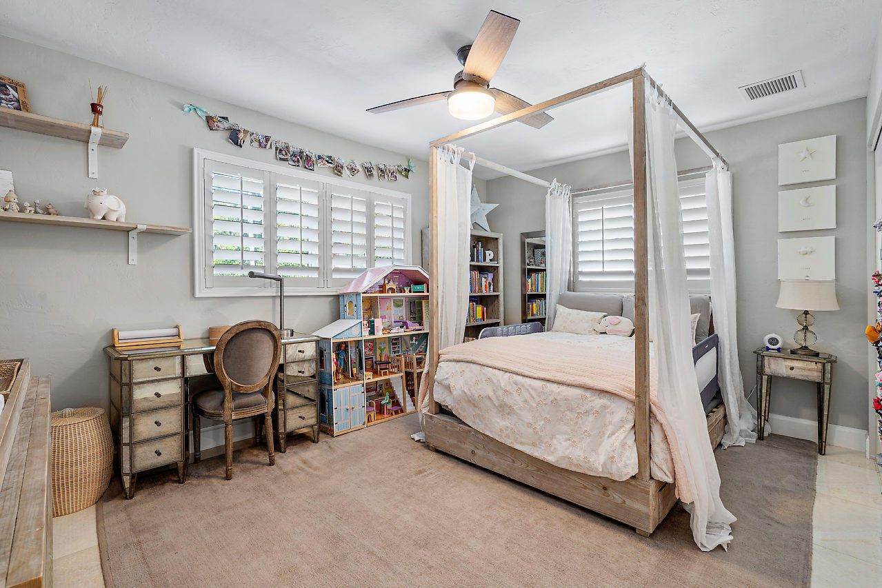 1319 Southwest 5th Avenue Boca Raton, FL 33432 - Photo 25 of 40 024-1319SWFifthAve-BocaRaton-FL-small