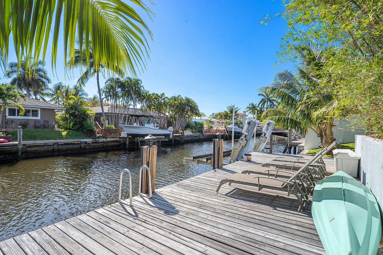 1319 Southwest 5th Avenue Boca Raton, FL 33432 - Photo 31 of 40 028-1319SWFifthAve-BocaRaton-FL-small