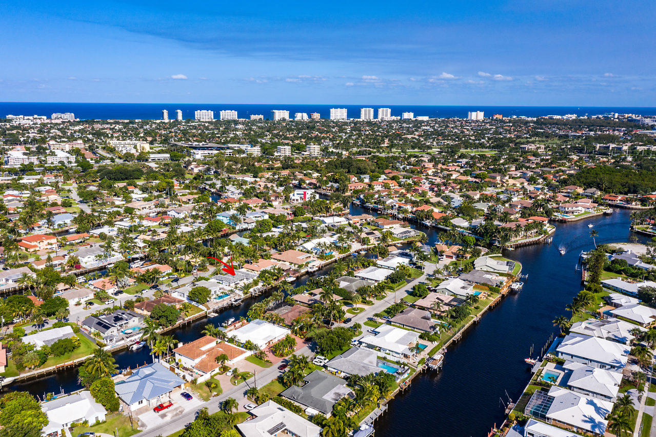 1319 Southwest 5th Avenue Boca Raton, FL 33432 - Photo 4 of 40 037-1319SWFifthAve-BocaRaton-FL-small