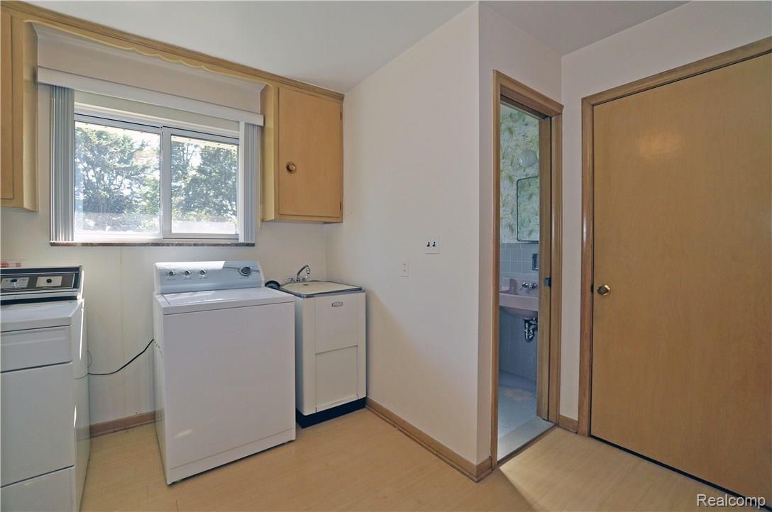 41 Willison Road Grosse Pointe, MI 48236 - Photo 15 of 34 14.jpg
