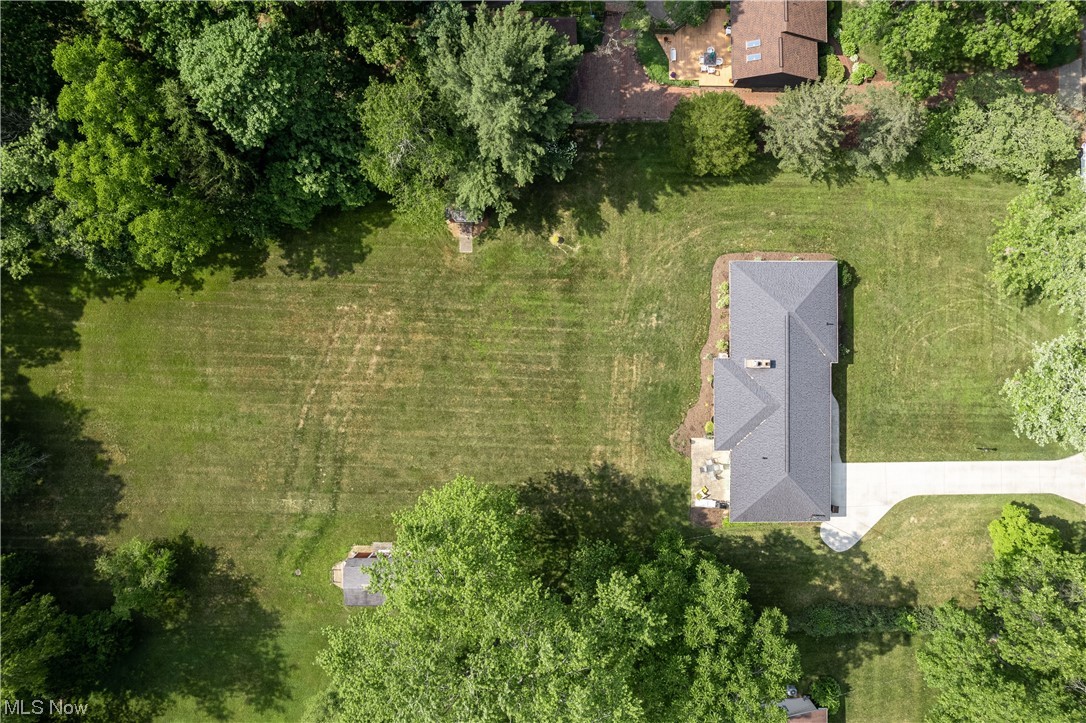 223 North Messner Road New Franklin, OH 44319 - Photo 9 of 28