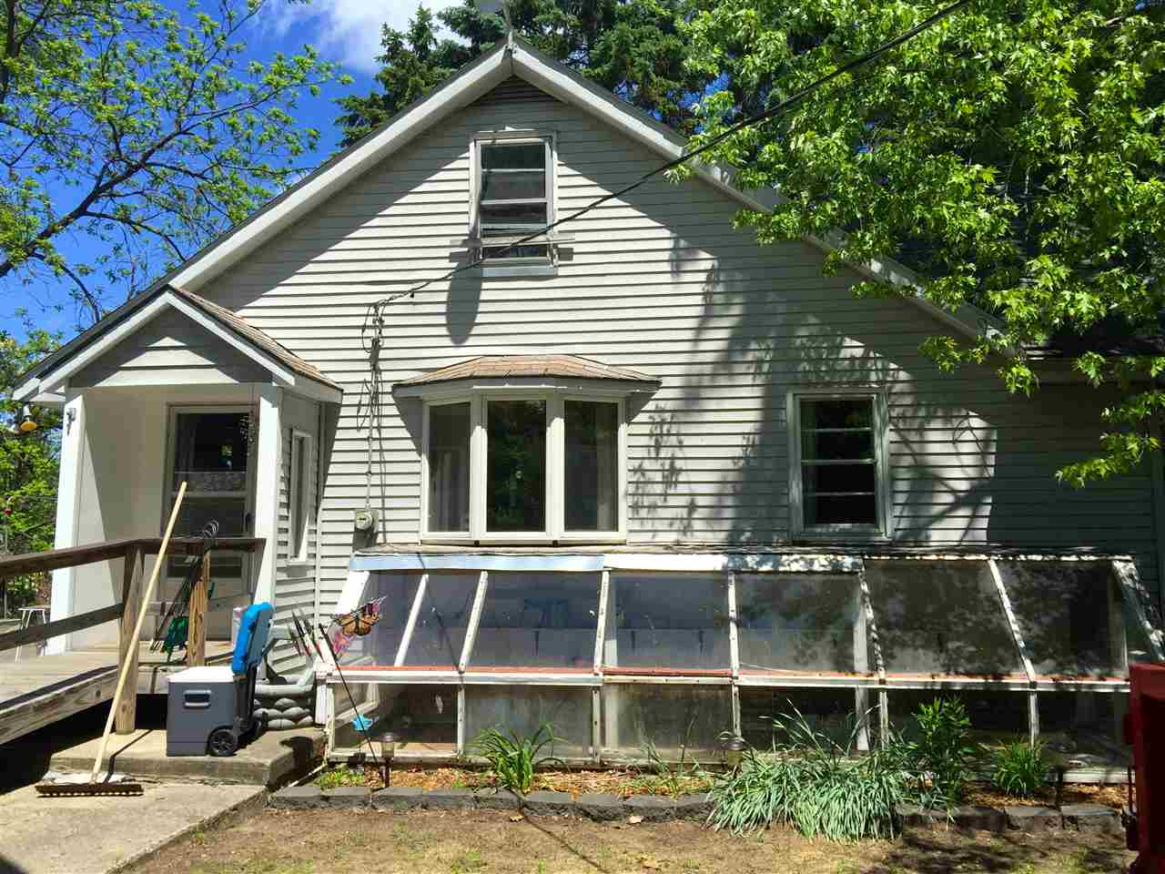 3017 Five Mile Road Traverse City, MI 49686 - Photo 2 of 17 1818031-1.JPG
