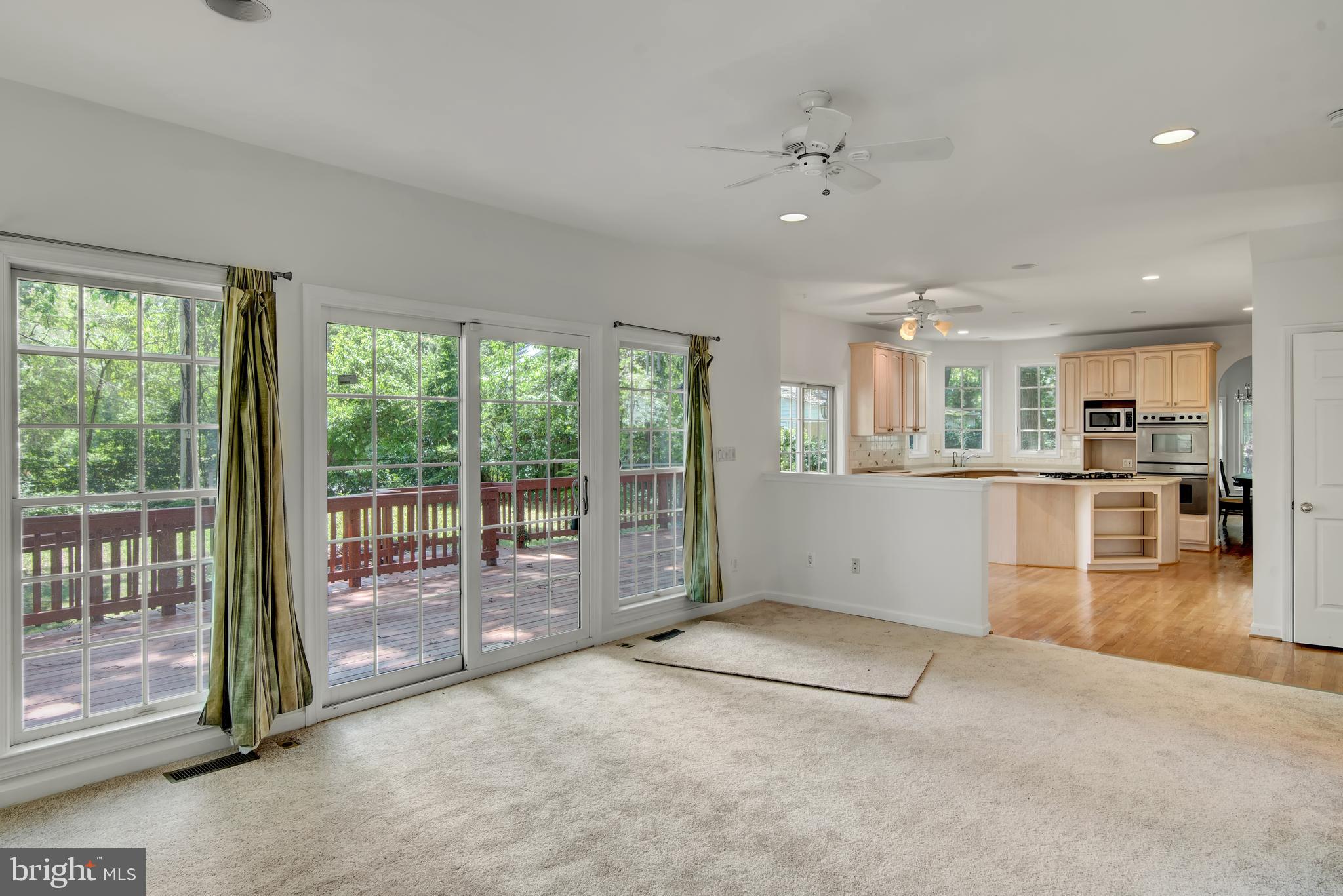 6543 Braddock Road Alexandria, VA 22312 - Photo 16 of 54 Gallery Image 16