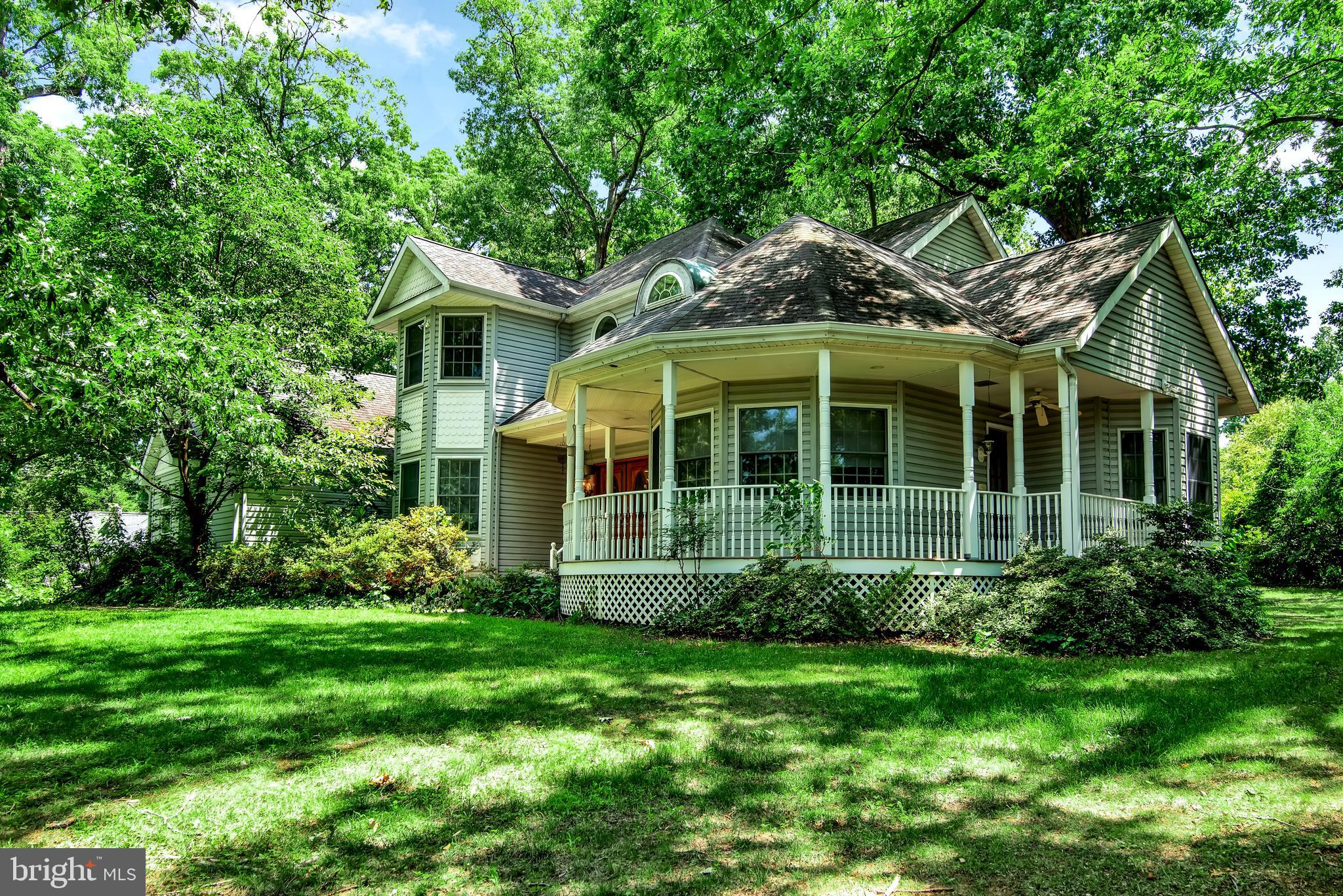 6543 Braddock Road Alexandria, VA 22312 - Photo 3 of 54 Gallery Image 3