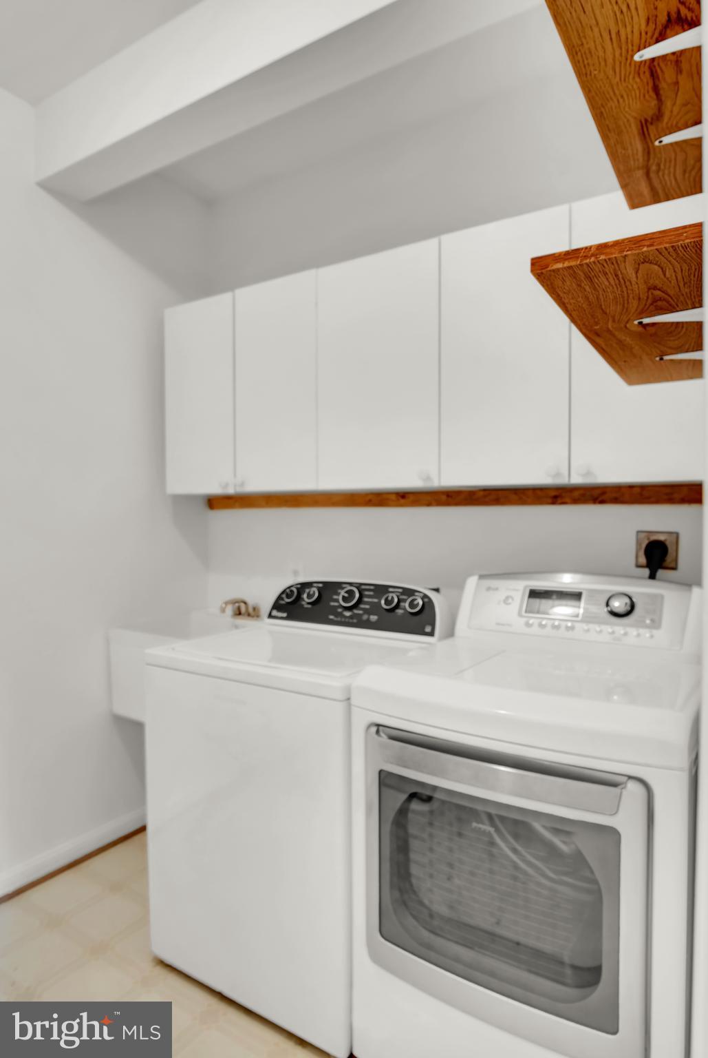 6543 Braddock Road Alexandria, VA 22312 - Photo 21 of 54 Gallery Image 21